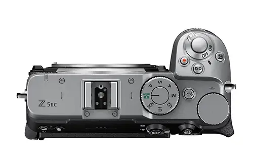 Nikon Z 5IIC Sølv + Z 24-50mm f/4-6.3