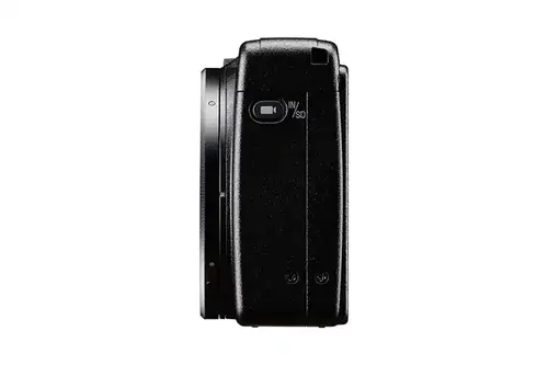 Ricoh GR IV