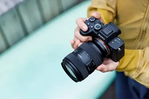 Tamron 35-100mm f/2.8 Di III VXD for Sony E