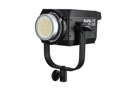 NANLITE FS-200 LED DAYLIGHT SPOT LIGHT