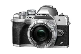 Olympus E-M10 MkIV 14-42 Sølv