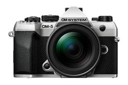 OM SYSTEM OM-5 Mark II + 12-45mm f/4 PRO Sølv