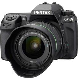 Pentax K-7 m/18-55mm WR B-VARE