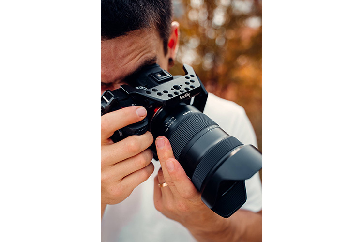 Tamron 17-50mm f/4 Di III VXD for Sony FE