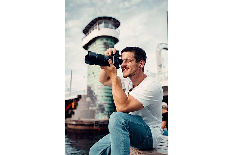 Tamron 70-180mm f/2.8 Di III VC VXD G2 for Sony FE