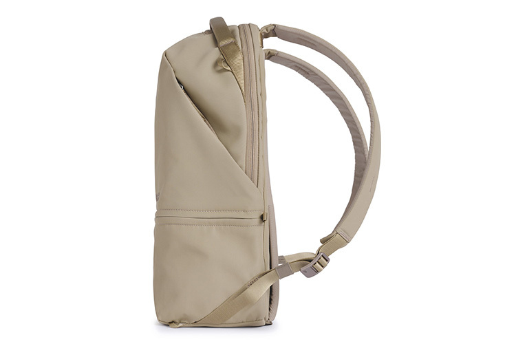 URTH Arkose 20L Ryggsekk + Insert Beige