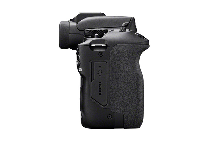 Canon EOS R100 + 18-45mm f/4.5-6.3 IS STM & 55-210mm f/5-7.1 IS STM