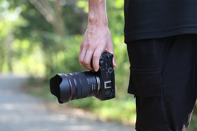 Canon RF 20-50mm f/4 IS USM PZ
