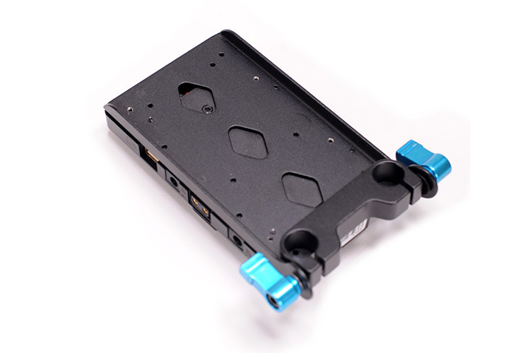 Caruba V-Mount Strømforsyning med 15mm Rørfeste