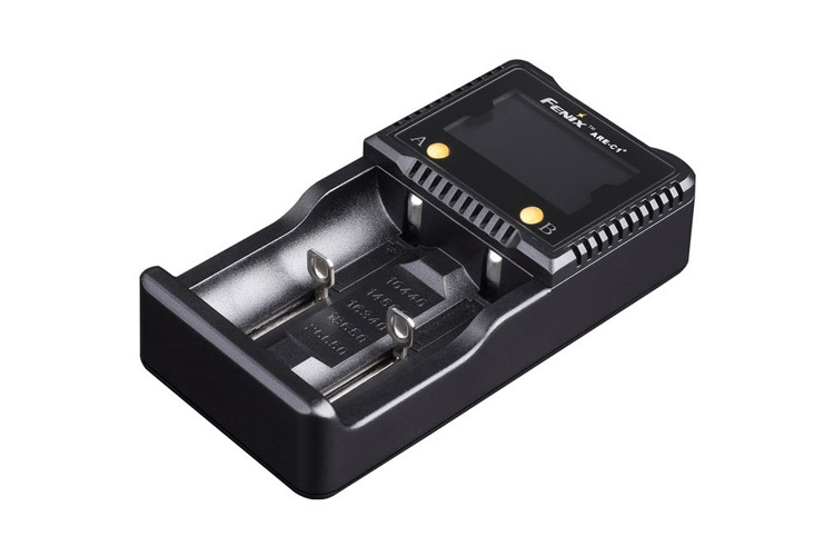 Fenix ARE-C1+ Batterilader