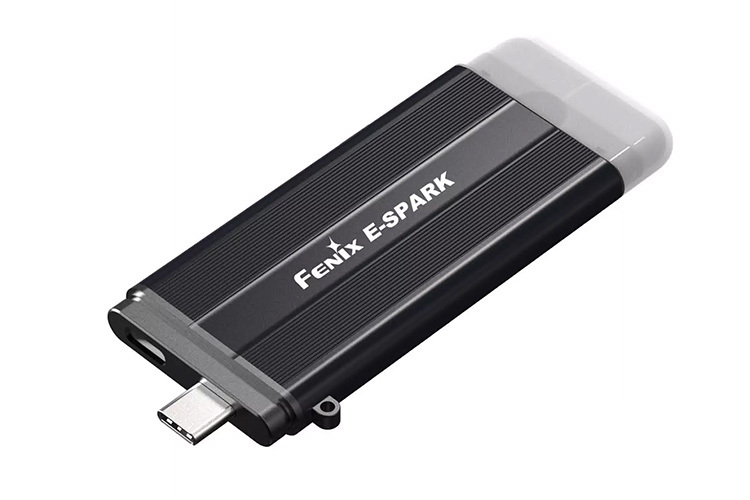 Fenix E-Spark Powerbank / Lommelykt 100LM 800mAh
