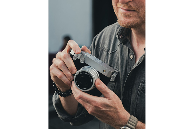 Fujifilm GFX100RF Sølv