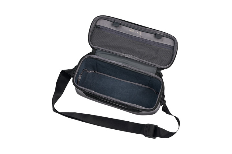 GOMATIC Peter McKinnon Luma Camera Sling 9L Grå