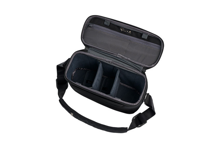 GOMATIC Peter McKinnon Luma Camera Sling 12L Sort