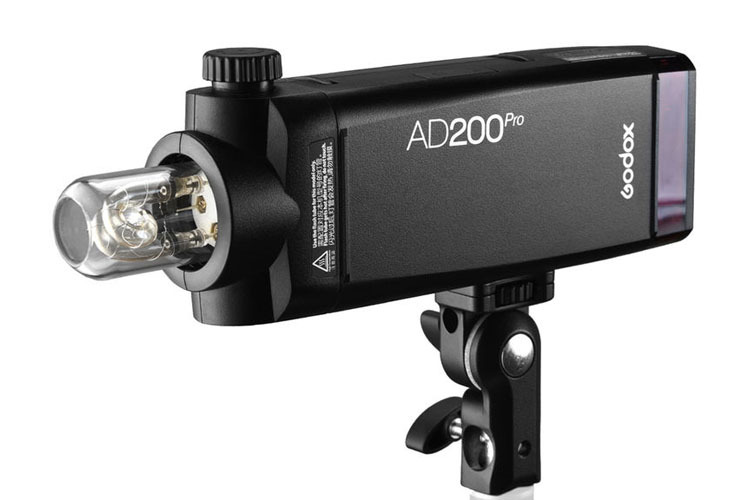 Godox AD200Pro TTL Pocket Flash Kit
