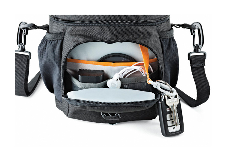 Lowepro Nova 140 AW II Sort