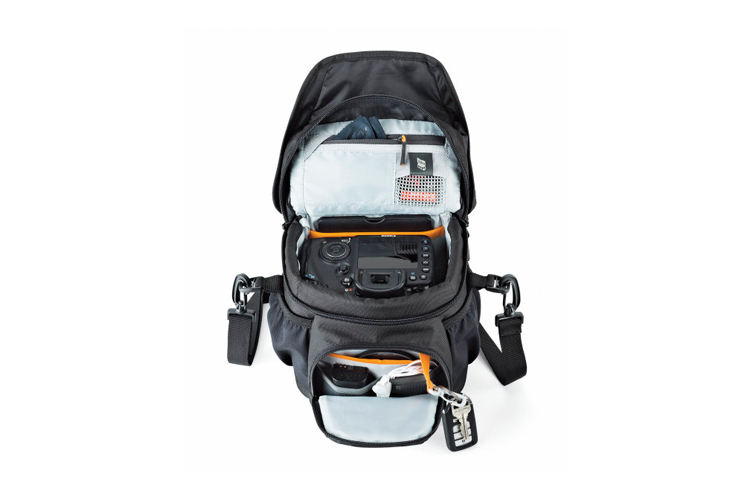 Lowepro Nova 140 AW II Sort