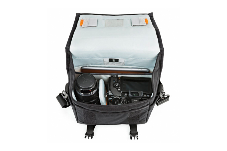 Lowepro m-Trekker SH 150 Skulderveske Grå