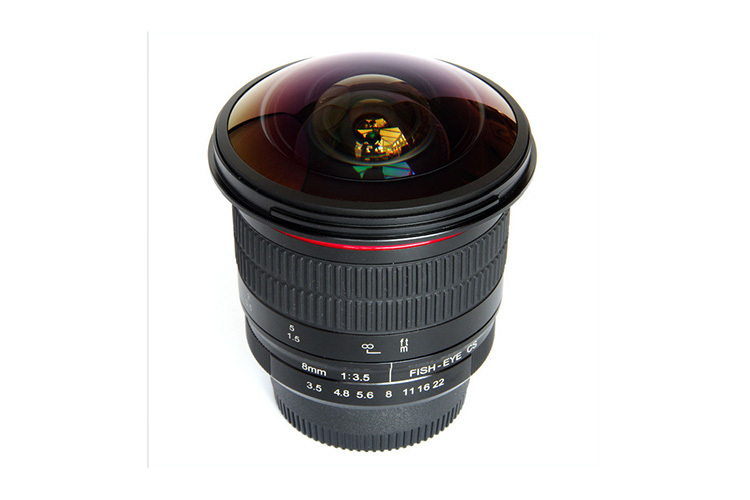 Meike 8mm f/3.5 for Canon RF