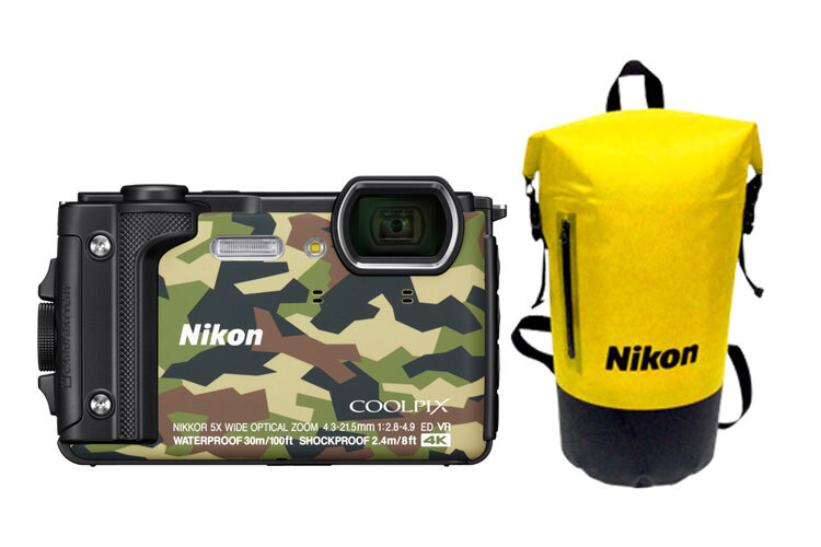 Nikon Coolpix W300 Camouflage Holiday Kit