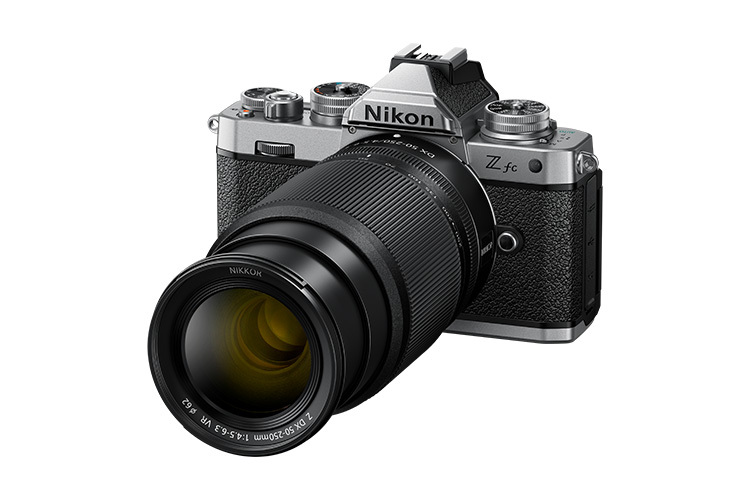 Nikon Z fc + Z DX 16-50mm f/3.5-6.3 VR & Z DX 50-250mm f/4.5-6.3 VR