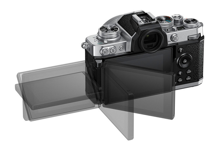 Nikon Z fc + Z DX 16-50mm f/3.5-6.3 VR & Z DX 50-250mm f/4.5-6.3 VR