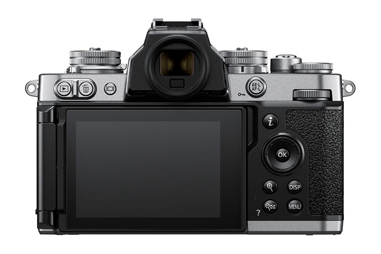 Nikon Z fc + Z DX 16-50mm f/3.5-6.3 VR & Z DX 50-250mm f/4.5-6.3 VR