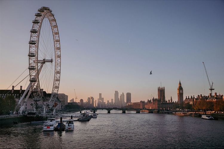 Nikon NIKKOR Z 24-105mm f/4-7.1