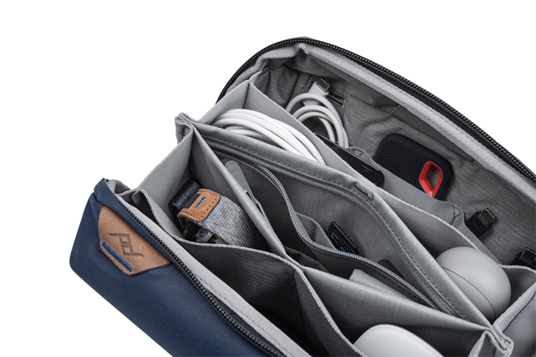 Peak Design Tech Pouch Mørk Blå