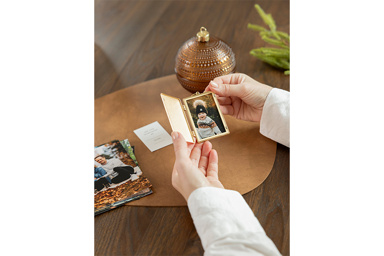 PictureIt Ramme m/ front 4,5x7cm Gull