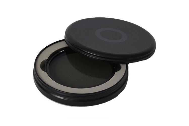 URTH Plus+ 62mm Magnetic Circular Polarizing (CPL) Filter