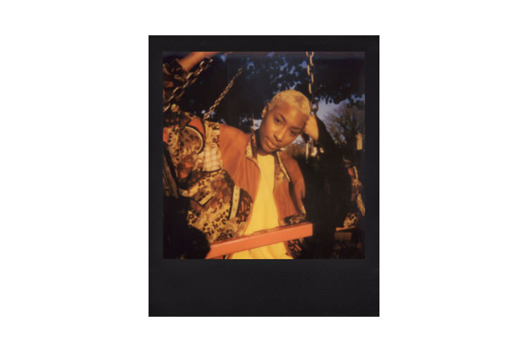 Polaroid Originals I-Type Black Frame