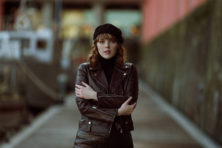 Samyang AF 135mm f/1.8 for Sony FE