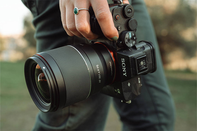 Samyang AF 35mm f/1.4 P for Sony FE