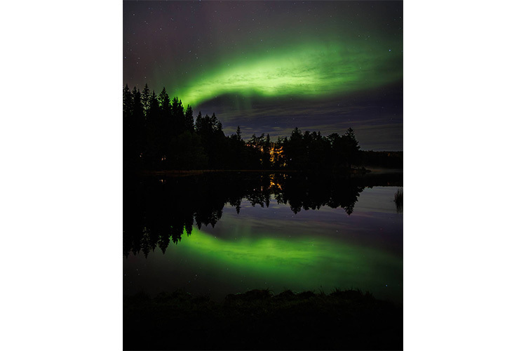 Samyang AF 12mm f/2 for Canon RF-S