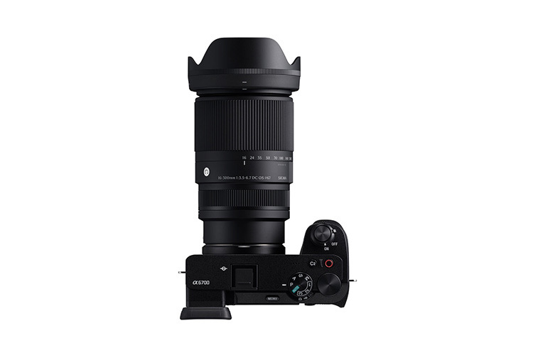 Sigma 16-300mm f/3.5-6.7 DC OS Contemporary for Fujifilm X