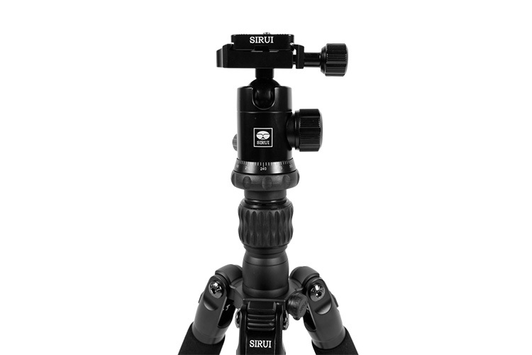 Sirui Traveler 7C Stativ