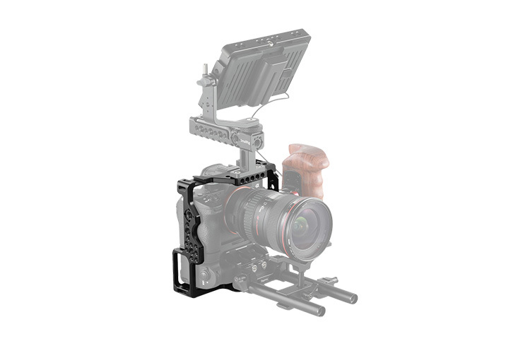 SmallRig 2176 Cage for Sony A7RIII/A7M3/A7III with VG-C3EM Vertical Grip