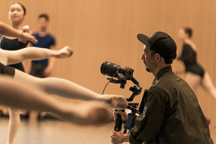 Sony FE 28-70mm f/2 GM