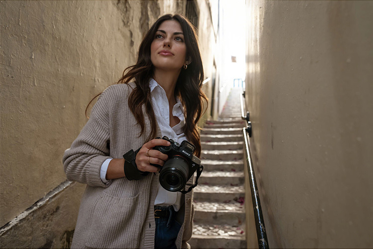 Sony FE 28-70mm f/3.5-5.6 OSS II