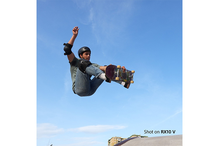 Sony RX10 V