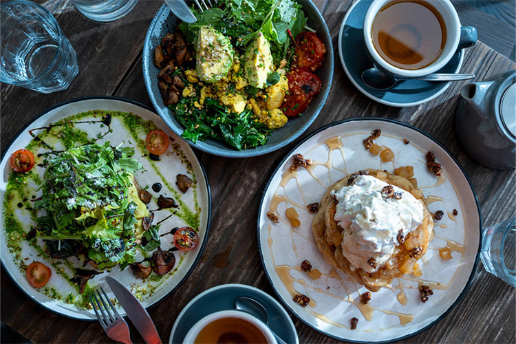 Tamron 28-300mm f/4-7.1 Di III VC VXD for Sony FE