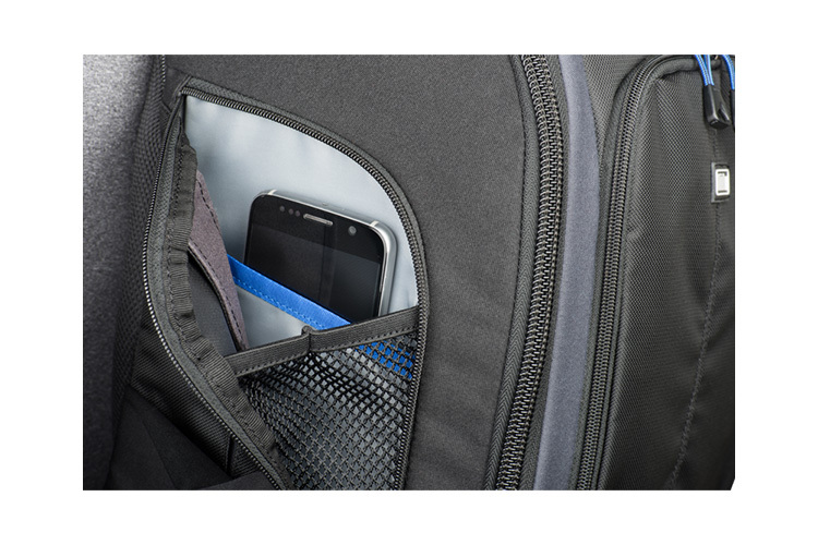 Think Tank Streetwalker V2 Black