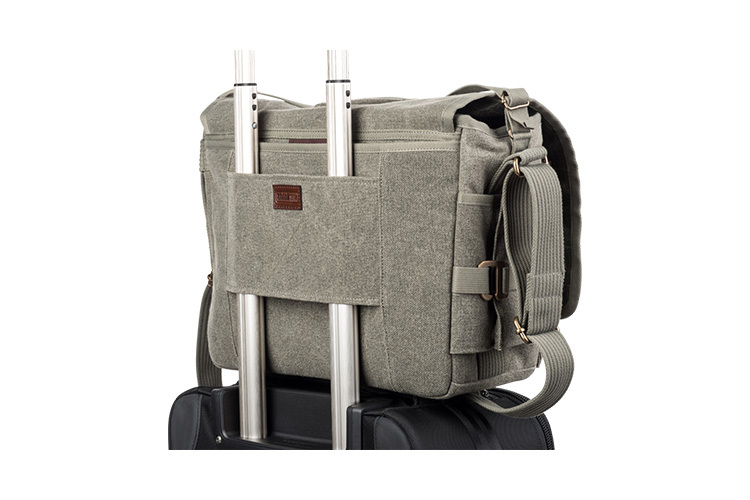 Think Tank Retrospective 30 V2.0 Pinestone