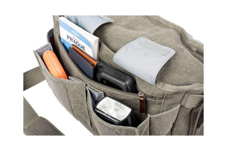 Think Tank Retrospective 30 V2.0 Pinestone