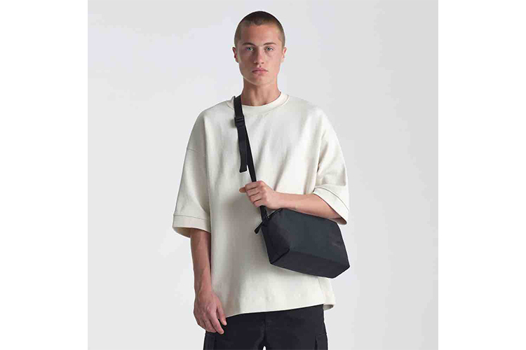 Urth Dolomite Camera Sling Veske Svart