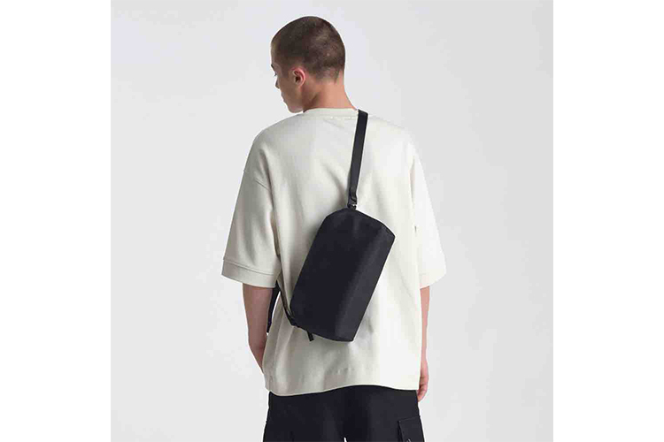 Urth Dolomite Camera Sling Veske Svart