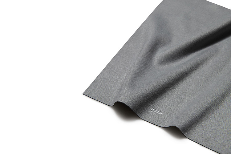 URTH Renseklut for optisk glass