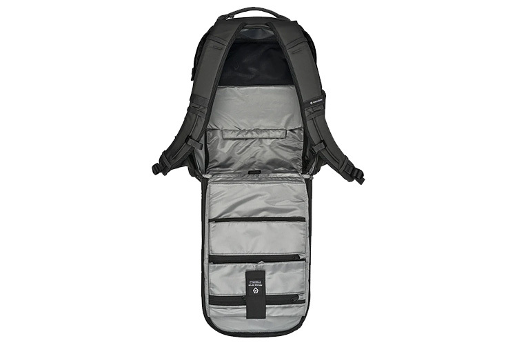 WANDRD PRVKE Zip 21L Ryggsekk Svart
