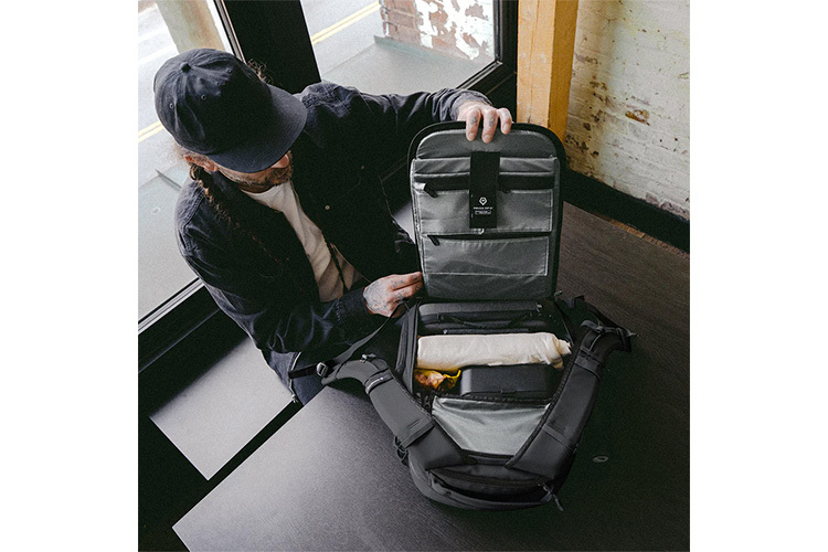 WANDRD PRVKE Zip 21L Ryggsekk Svart